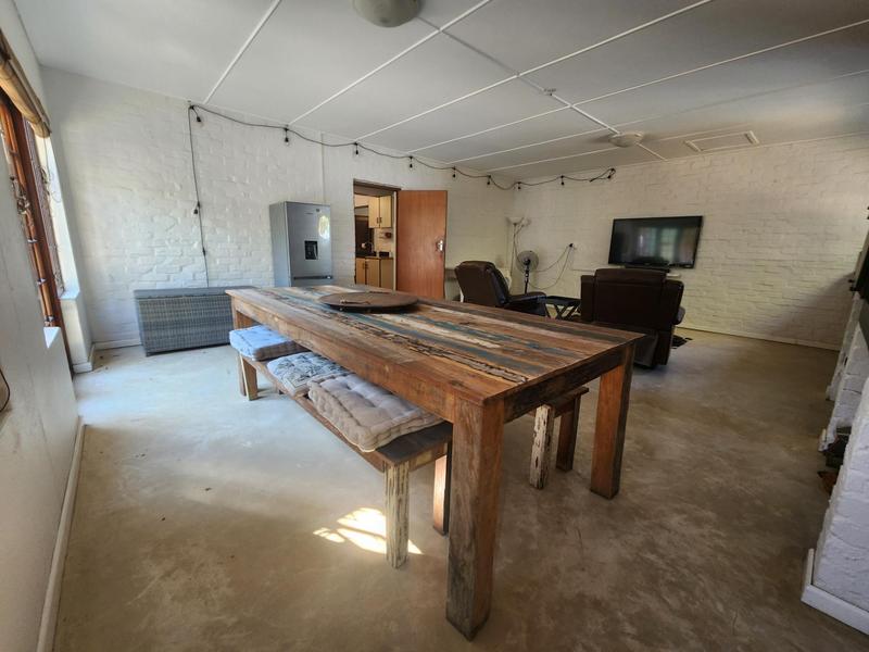 4 Bedroom Property for Sale in Die Wingerd Western Cape